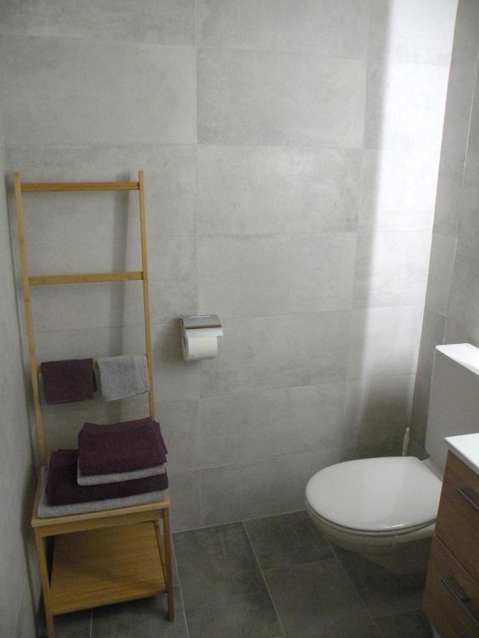 Le Pre Bed & Breakfast Juriens Luaran gambar