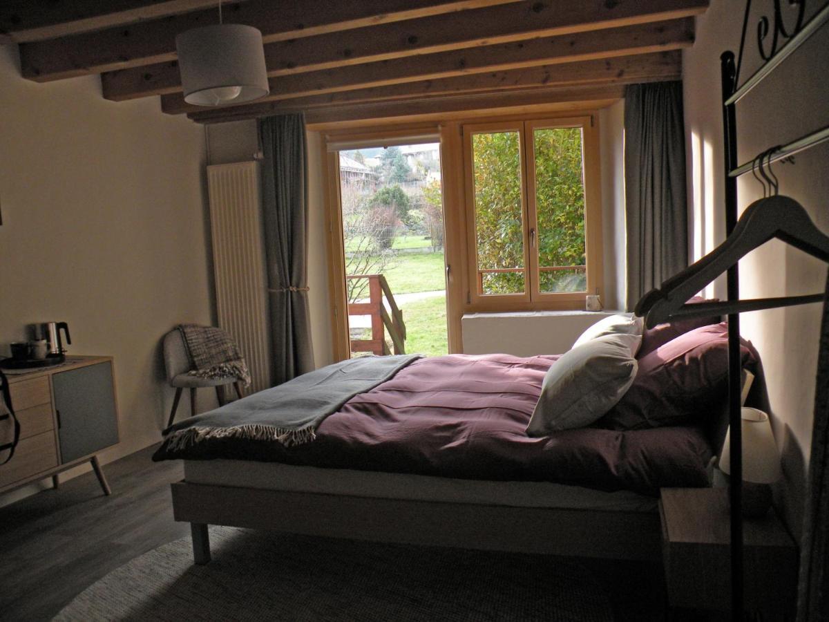 Le Pre Bed & Breakfast Juriens Luaran gambar
