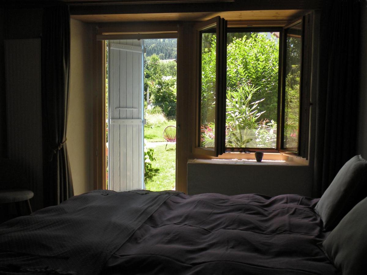 Le Pre Bed & Breakfast Juriens Luaran gambar